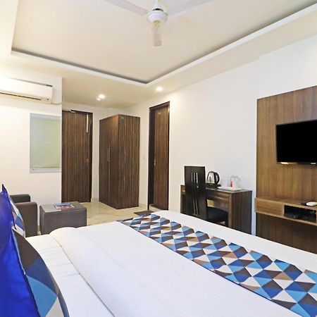 Hotel Mayda Prime Near Delhi Airport ニューデリー エクステリア 写真