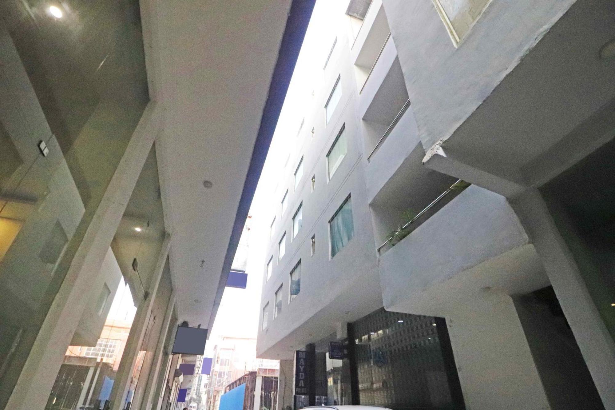 Hotel Mayda Prime Near Delhi Airport ニューデリー エクステリア 写真