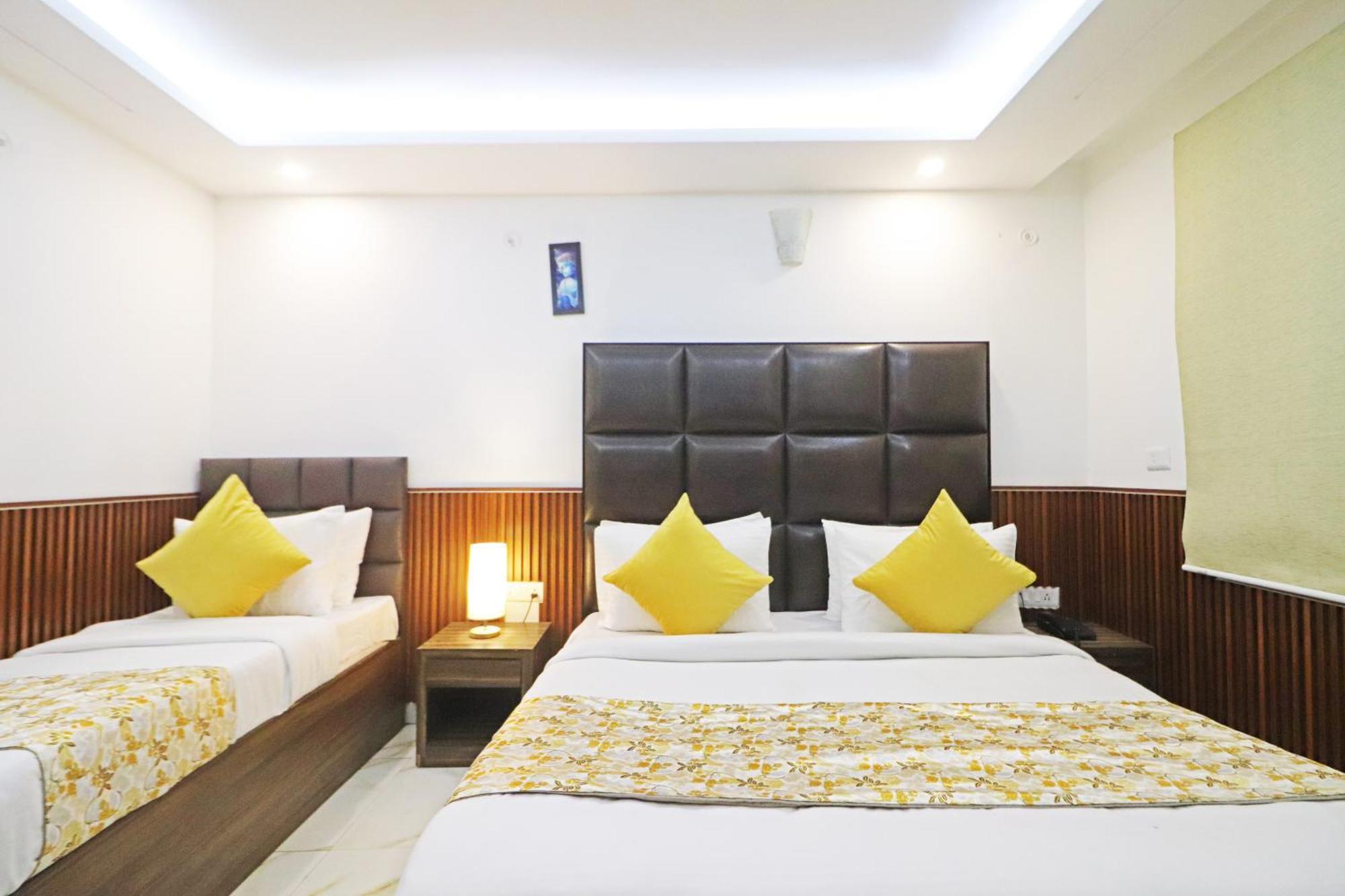 Hotel Mayda Prime Near Delhi Airport ニューデリー エクステリア 写真