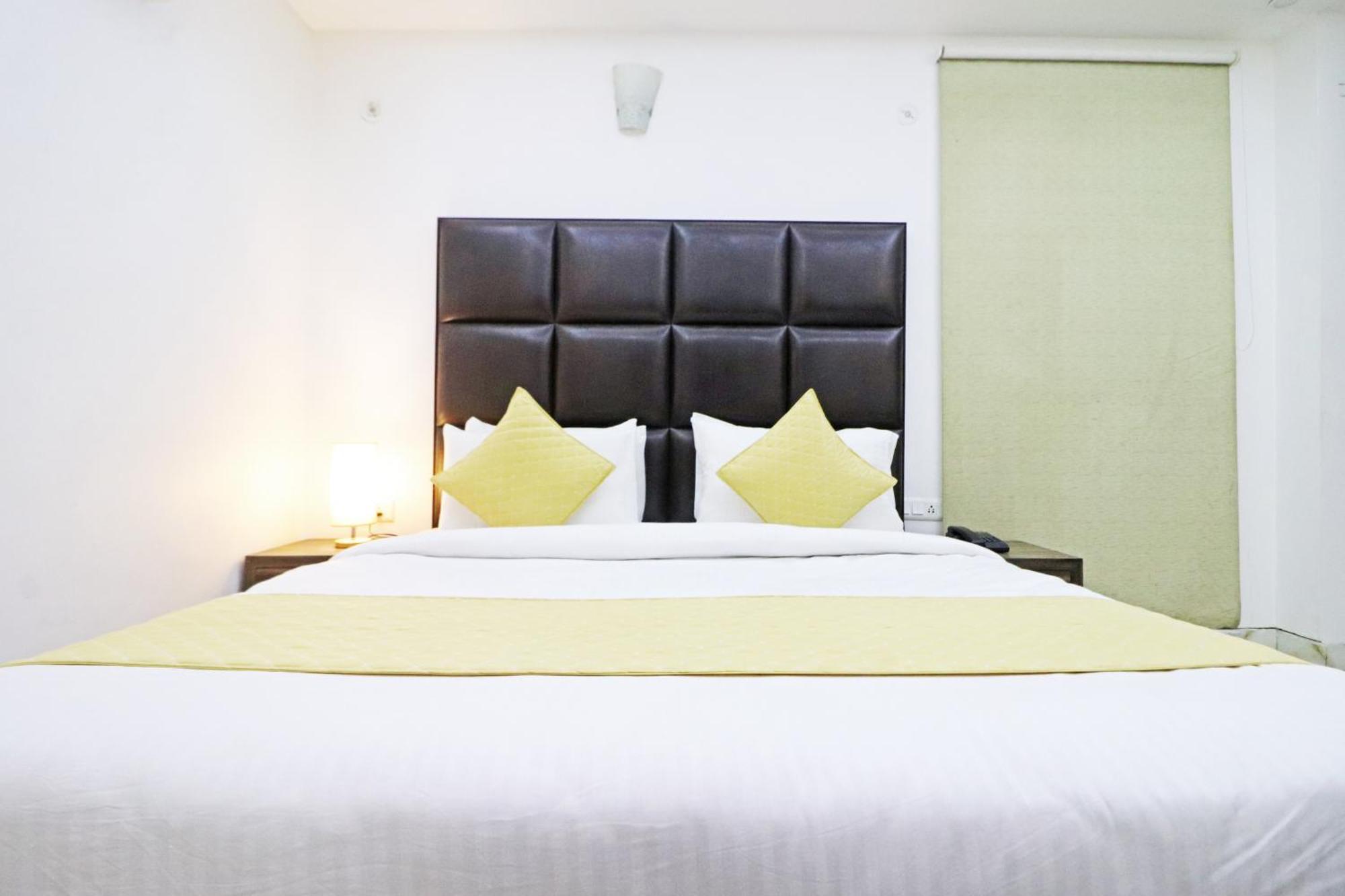 Hotel Mayda Prime Near Delhi Airport ニューデリー エクステリア 写真