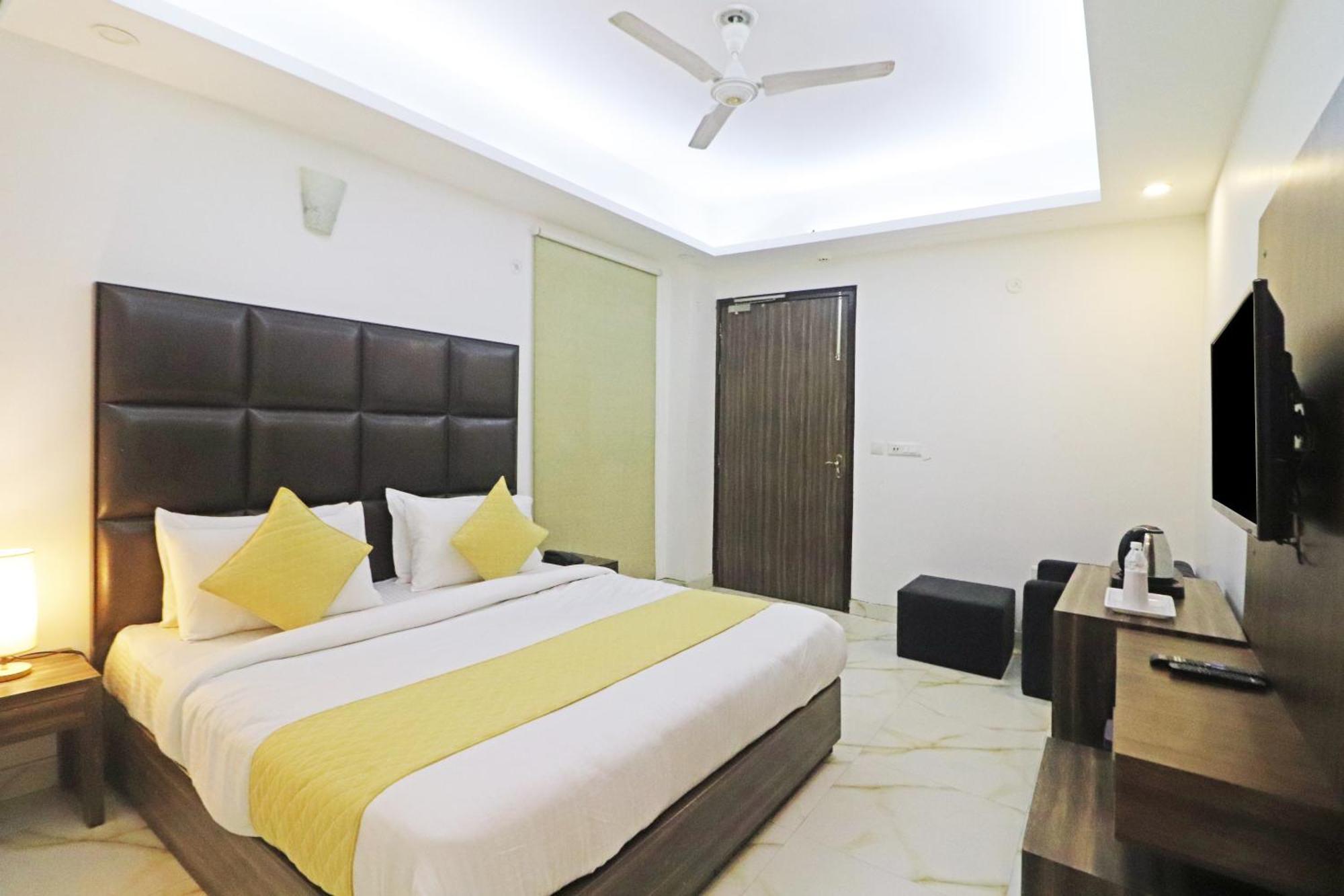 Hotel Mayda Prime Near Delhi Airport ニューデリー エクステリア 写真